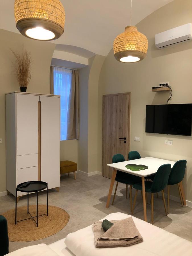 All In Apartman Iv. Budapest Extérieur photo