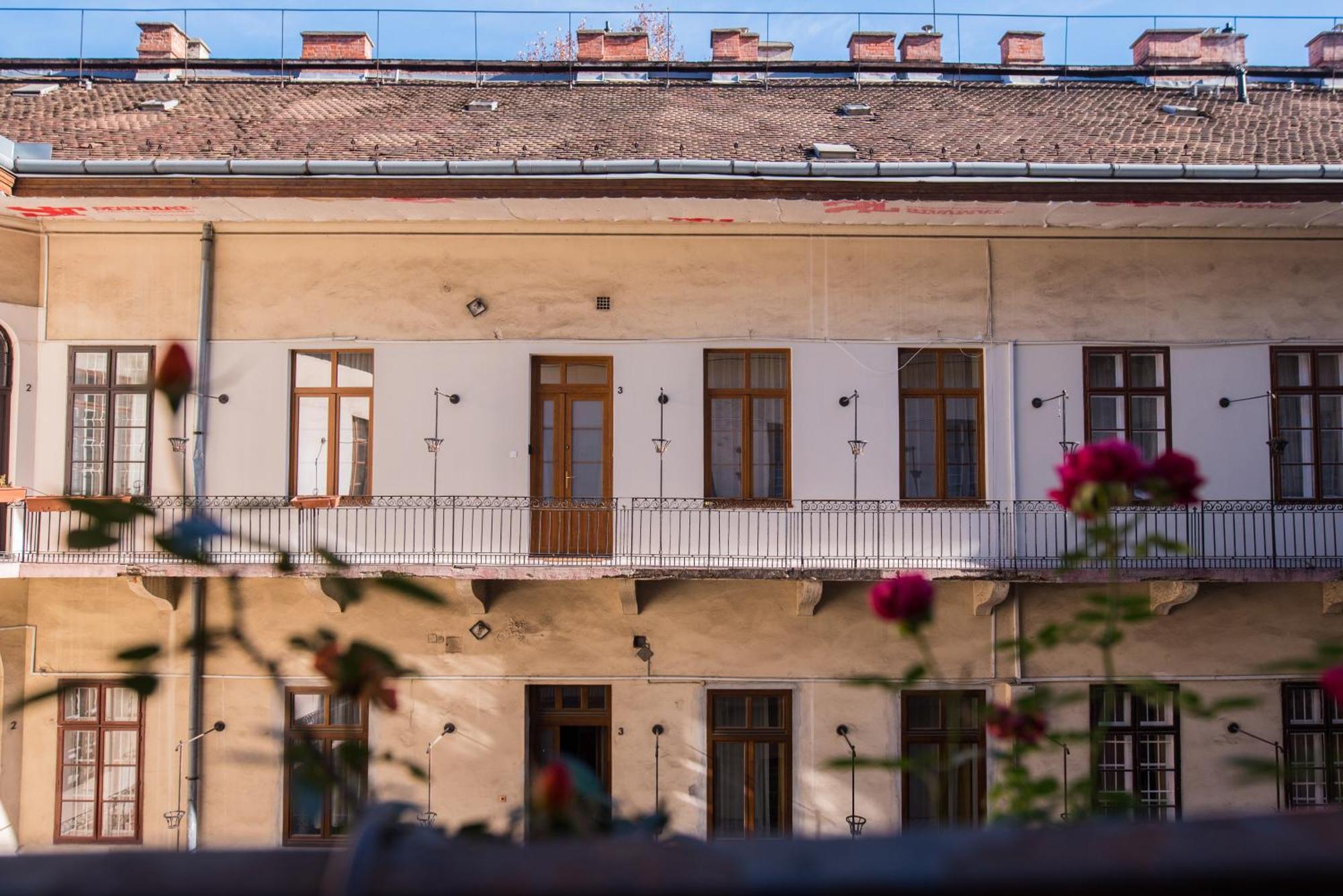 All In Apartman Iv. Budapest Extérieur photo