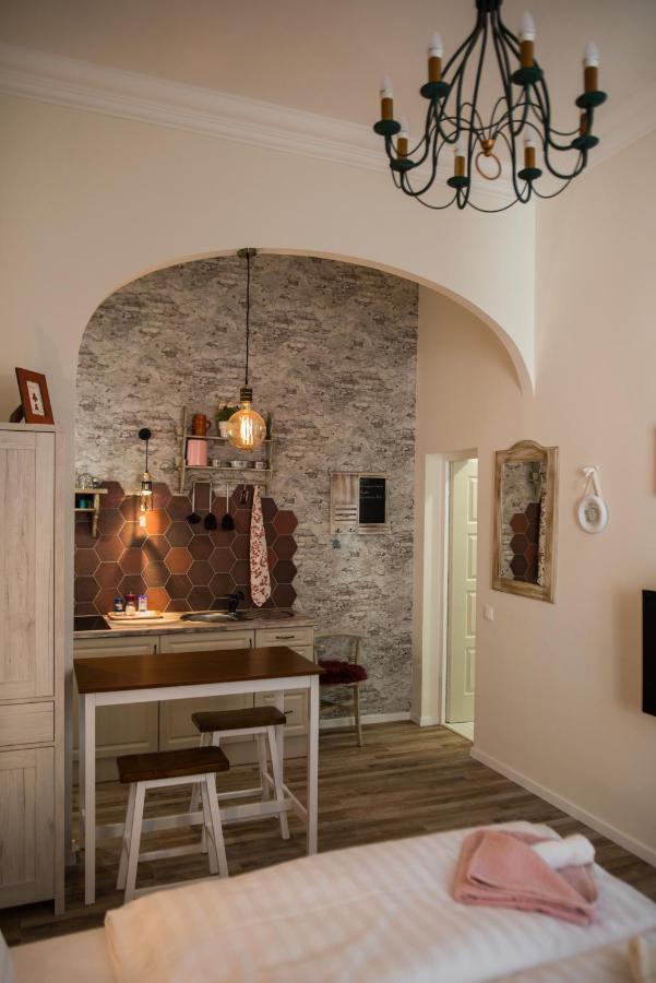 All In Apartman Iv. Budapest Extérieur photo